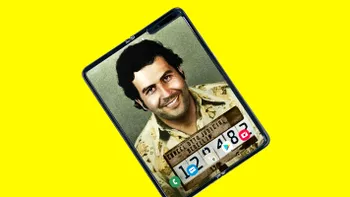 Fratele lui Pablo Escobar vrea să „îngroape” Samsung cu noul Escobar Fold 2