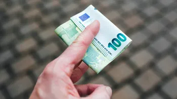 De ce băncile din România sunt implicate într-un scandal cu spălare de bani