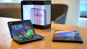 Acest telefon de la chinezi duce moda pliabilelor la alt nivel