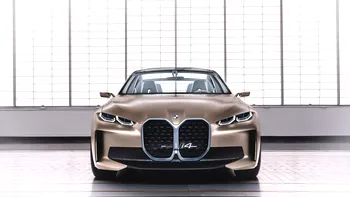 Modelul BMW care se vrea rivalul Tesla e tot ce ți-ai putea dori pe străzile din România - VIDEO