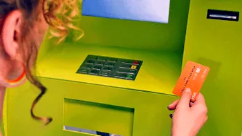 ING Bank anulează creșterea comisionului la plata cu cardul pentru IMM
