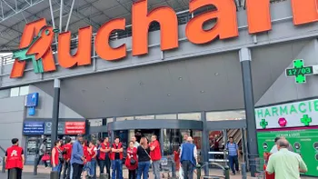 Auchan, pariu pe economia circulară: de ce s-a hotărât să-ți vândă haine second-hand