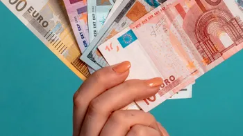 Veste uriașă: sunt miliarde de euro în conturile acestor români. Cine sunt norocoșii