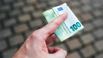 Miliarde de euro, împrumutate înainte de alegeri: când trebuie să-i dăm înapoi