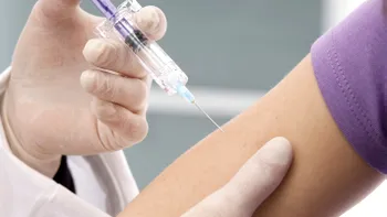 Etapa a doua de vaccinare, schimbări importante: noi categorii de angajați, pe liste