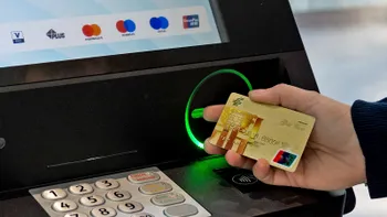 Toți românii cu card bancar trebuie să știe. Rămâi fără bani dacă ignori aceste detalii