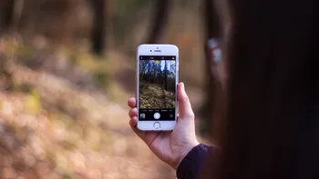 5 trucuri excelente pentru videouri făcute cu telefonul care merg chiar și pe cele mai ieftine modele
