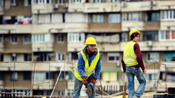 Calificarea oamenilor din România, inutilă: unde ar trebui să meargă banii, conform ministrului