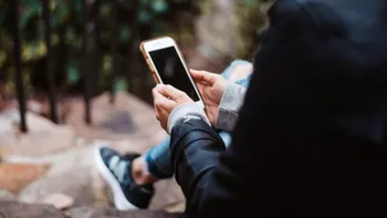 Pericolul la care te expui când ai așa ceva pe telefon. Cum te protejezi, conform experților