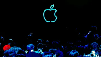 Apple și Amazon, pasibile de amenzi usturătoare: ce ”combinații” au făcut