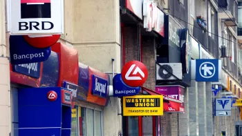 Ești obligat să-i zici băncii de unde ai bani? Cazul ING ridică multe semne de întrebare
