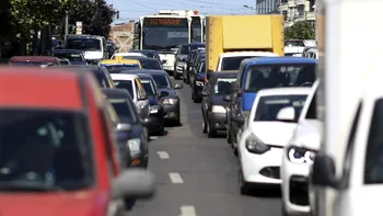 Profesorul care s-a ocupat de traficul din New York, adus la București să rezolve problema: pe cine mizează Nicușor Dan