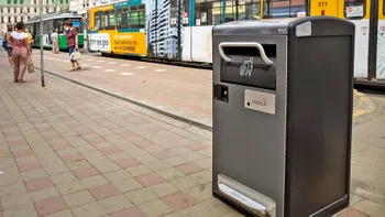 Coșurile de gunoi cu GPS și comenzi vocale par SF, dar există în România