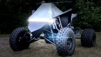 VIDEO Un youtuber îi face concurență lui Musk – a construit singur un “Cyberquad”