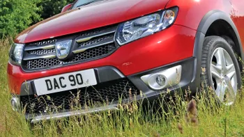 FOTO Triplă lansare la Dacia: cum arată noile generații Logan, Sandero și Sandero Stepway