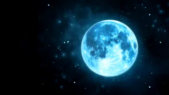 Halloween vine anul acesta cu un fenomen spectaculos: Luna Albastră
