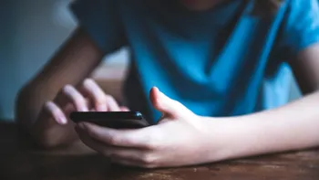 Telefonul tău ar putea fi mai important decât crezi: cum poate detecta anxietatea sau depresia
