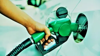 Cea mai ieftină benzină din România: anunțul zilei pentru toți șoferii. E o adevărată pomană