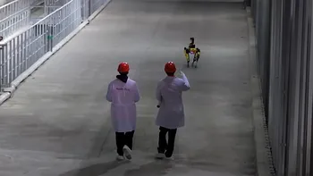Câinele robot care e trimis la Cernobîl să măsoare nivelul de radiații