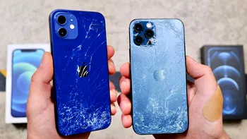 VIDEO - iPhone 12 și 12 Pro, în primul test de rezistență la trânte: o să tot schimbi spatele de sticlă