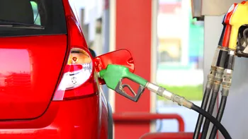 Anunțul pentru toți șoferii cu mașini pe benzină și motorină. Mare atenție la ce se întâmplă acum cu prețul