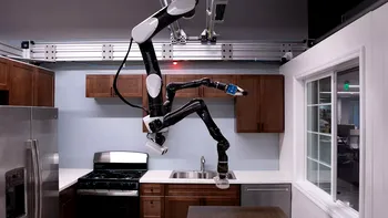 VIDEO Cum ajută roboții bătrânii la treburile casnice