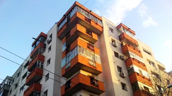 Toți românii care stau la bloc trebuie să știe asta: cheltuielile de care nu poți scăpa te lasă fără bani înainte de Crăciun