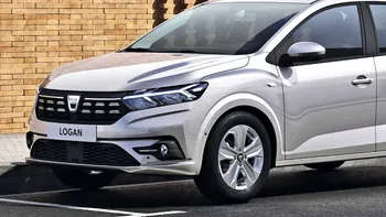 Amenințarea din Rusia care vine pentru Dacia. Care e mai tare, Logan sau Lada Vesta?