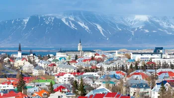 Islanda caută cetățeni: ce trebuie să faci pentru a te muta în țara nordică