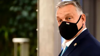 Când vin banii de la UE pentru relansarea economiei: Ungaria și Polonia ne pun bețe-n roate