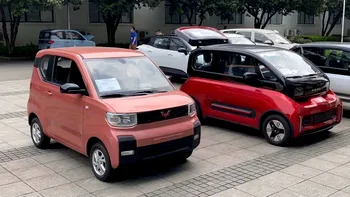 Chinezii dau lovitura pe piața auto. Mașina electrică și ieftină care dă de pământ cu Tesla