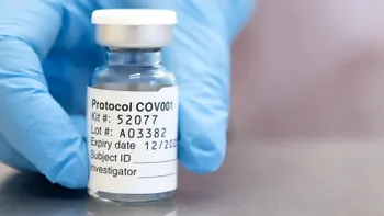 Un test clinic cu vaccinul AstraZeneca, întrerupt: motivul Universității Oxford pentru decizia radicală