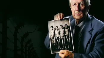 Povestea terifiantă a bărbatului care a fotografiat atrocitățile naziștilor de la Auschwitz