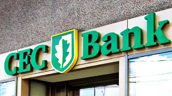 CEC Bank tocmai a făcut marea schimbare și clienții au nevoie doar de așa ceva pe telefon