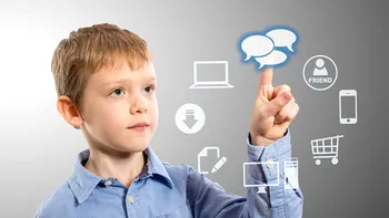 Decizia de care trebuie să știe părinții: vizează direct copiii care stau pe internet