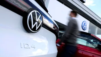 Volkswagen lovită de criza microcipurilor: cum este afectat producătorul auto