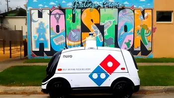 Încă o categorie de oameni rămâne fără loc de muncă: livratorii de pizza, înlocuiți de un ”robot”