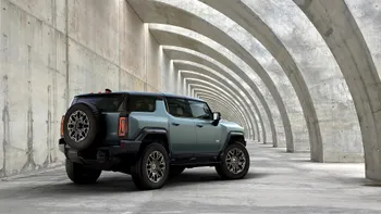 VIDEO Hummer EV SUV, poate cea mai puternică mașină electrică: când se lansează, cât costă