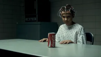 Tehnologia CGI introduce reclame în filme vechi. Cum ai putea să vezi un robot inteligent în 