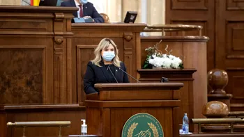 Cel mai bun guvern din ultimii 30 de ani, în opinia USR: cum a ajuns Anca Dragu la Adrian Năstase