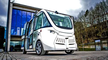 Premieră deosebită în România: primul oraș cu autobuze fără șoferi. Le vrea pe străzi în 2021