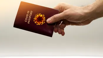”Pașaportul Covid”, dezbătut din nou la Bruxelles: vaccinarea, mai utilă decât testul negativ și vindecarea