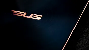 Review ASUS ZenBook UX393E – un laptop din noua gamă Intel Evo, stilat, pentru performanță de cursă lungă