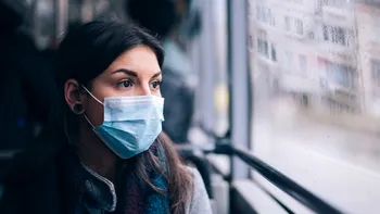 Țara care reintroduce masca de protecție, deși renunțase la ea. De ce s-a răzgândit