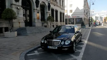 Mașini ”de mafioți”, la preț bun: cât costă autoturismele sechestrate ale statului român