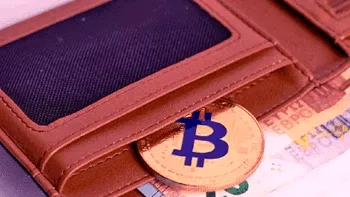 Unde dai și unde crapă. Pe fondul represiunilor aplicate de China, minatul după Bitcoin ar putea deveni mai simplu și mai profitabil