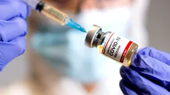 Apetitul românilor pentru imunizare a scăzut dramatic. Se închid mai multe centre de vaccinare