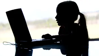 Obsesia pentru slăbit, gaura neagră a internetului: cum este exploatată anorexia în mediul online