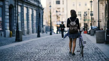 Toți românii ar trebui să locuiască în București: puterea de cumpărare care îți arată cât de ciudată este România