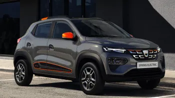 Primele modele Dacia Spring au ajuns deja în Europa: cine se bucură de electrica producătorului de la Mioveni